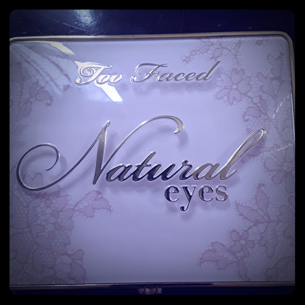 Too Faced Natural Eyes Palette